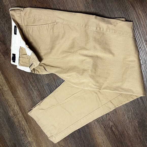 33/32 J. Crew Straight Fit Flex Chino Pant - Khaki Very Good LN Condition - Picture 4 of 5